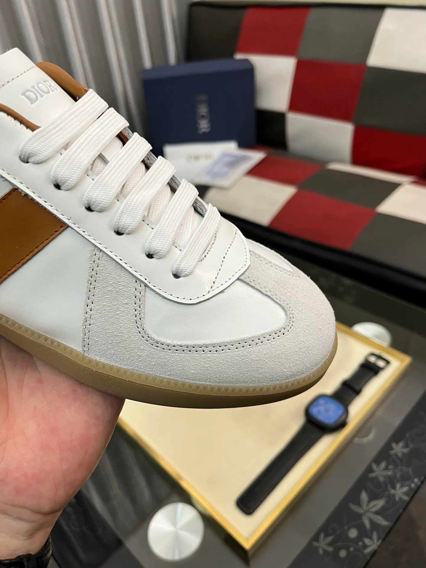 Men's shoes 💰400⌚️⌚️[Dior] Dior's new casual men's shoes are launched in Hong Kong counters. Official website 1:1 production. Original Italian materials. Designed by European and American masters. Perfect shape to create counter quality. Solid color rubber wear-resistant outsole and classic dazzling head! Super versatile and very comfortable. High-end without losing taste, fashionable and novel! ! Absolute focus! Code number: 38-444️⃣Colors available